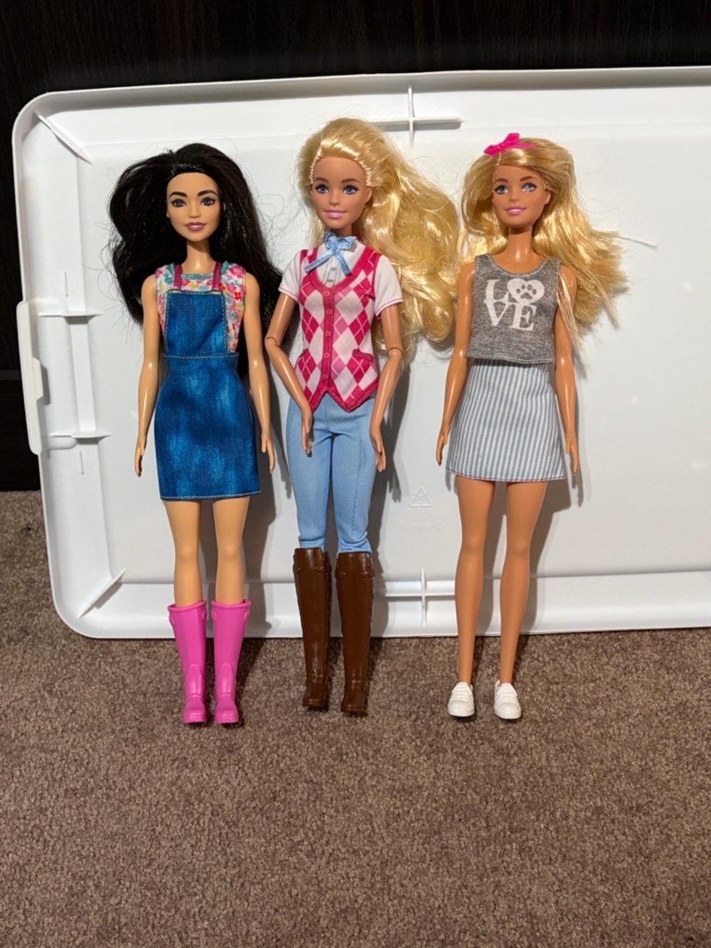 Set of 3 Fashion Dolls with Pink, Blue, Gray Outfits